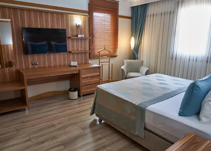 Hotell Eliz Convention Center Thermal & Wellnes 5*