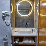 Eliz Convention Center Thermal & Wellnes Hotel 5*