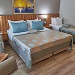 Eliz Convention Center Thermal & Wellnes Hotel 5*