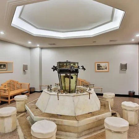מלון Eliz Convention Center Thermal & Wellnes 5*