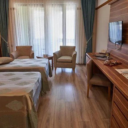 Eliz Convention Center Thermal & Wellnes 호텔 5*