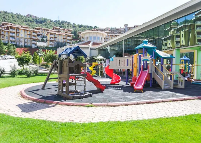 Eliz Convention Center Thermal & Wellnes فندق